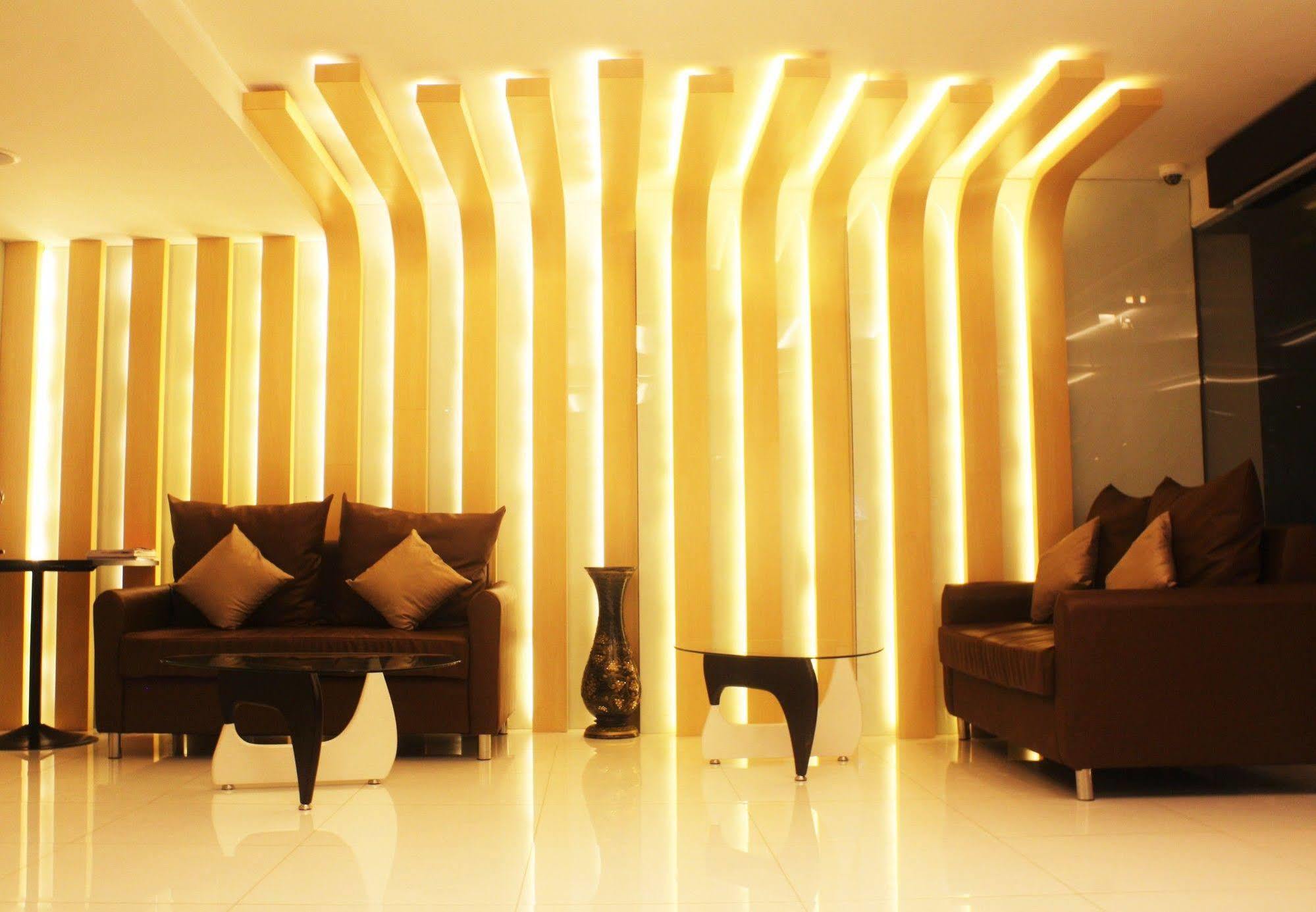 Metro Hotel & Spa Thung Song Exterior foto